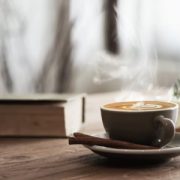 Врач-сомнолог Новиков предупредил об опасности чрезмерного употребления кофе
